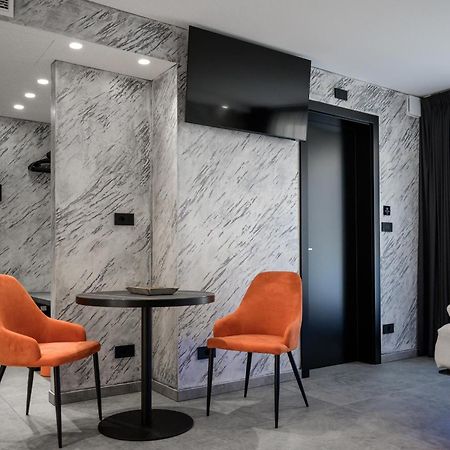 Adv Home - Exclusive Rooms بولزانو المظهر الخارجي الصورة
