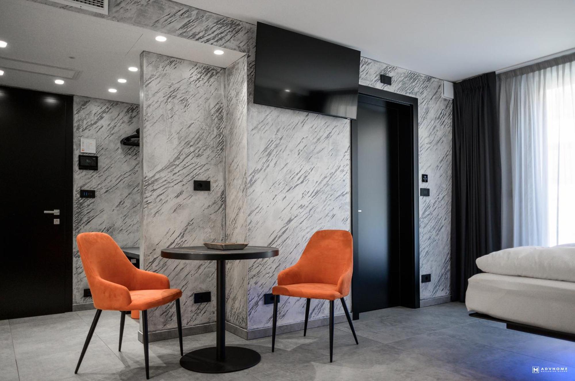 Adv Home - Exclusive Rooms بولزانو المظهر الخارجي الصورة