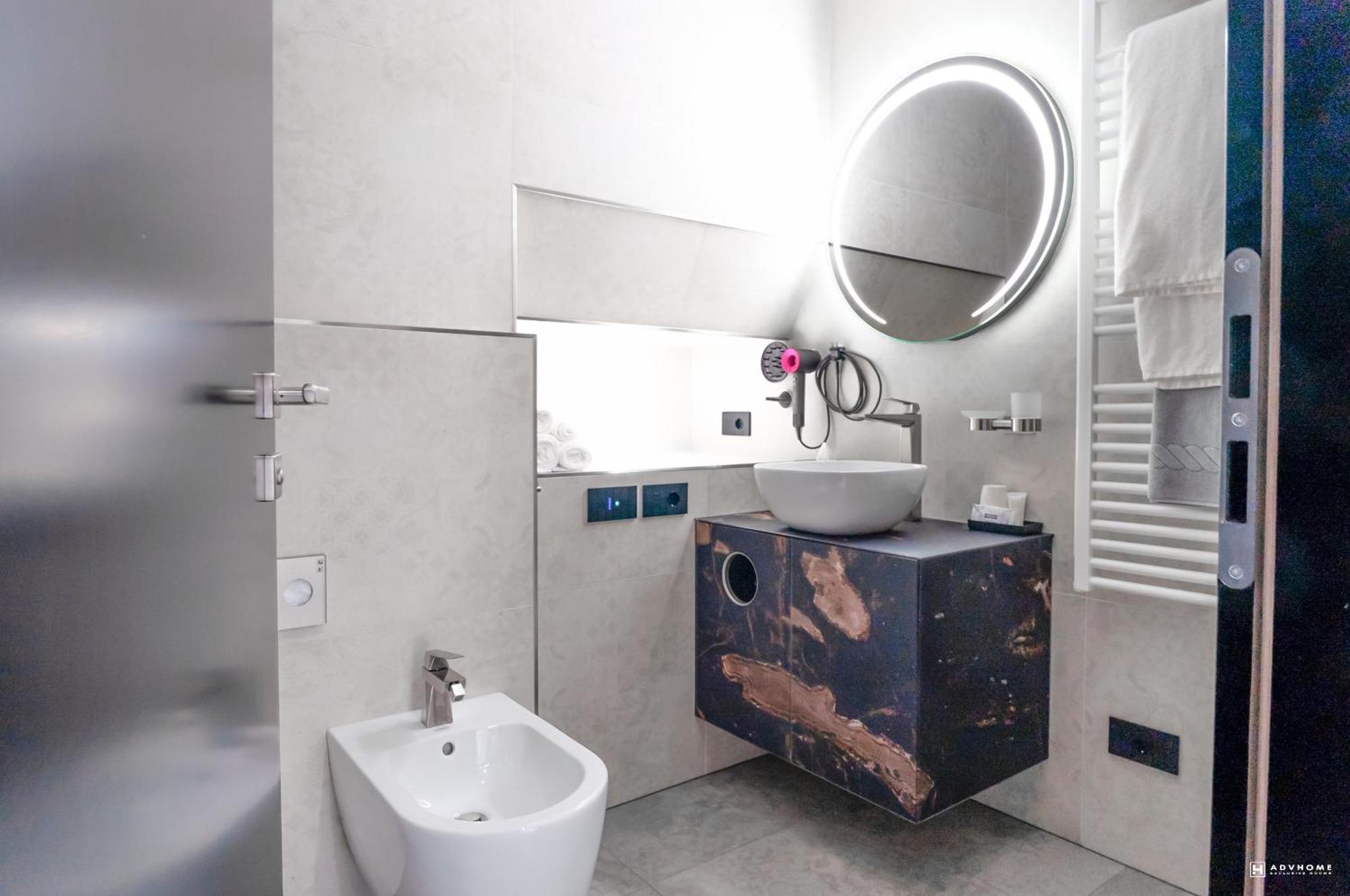 Adv Home - Exclusive Rooms بولزانو المظهر الخارجي الصورة
